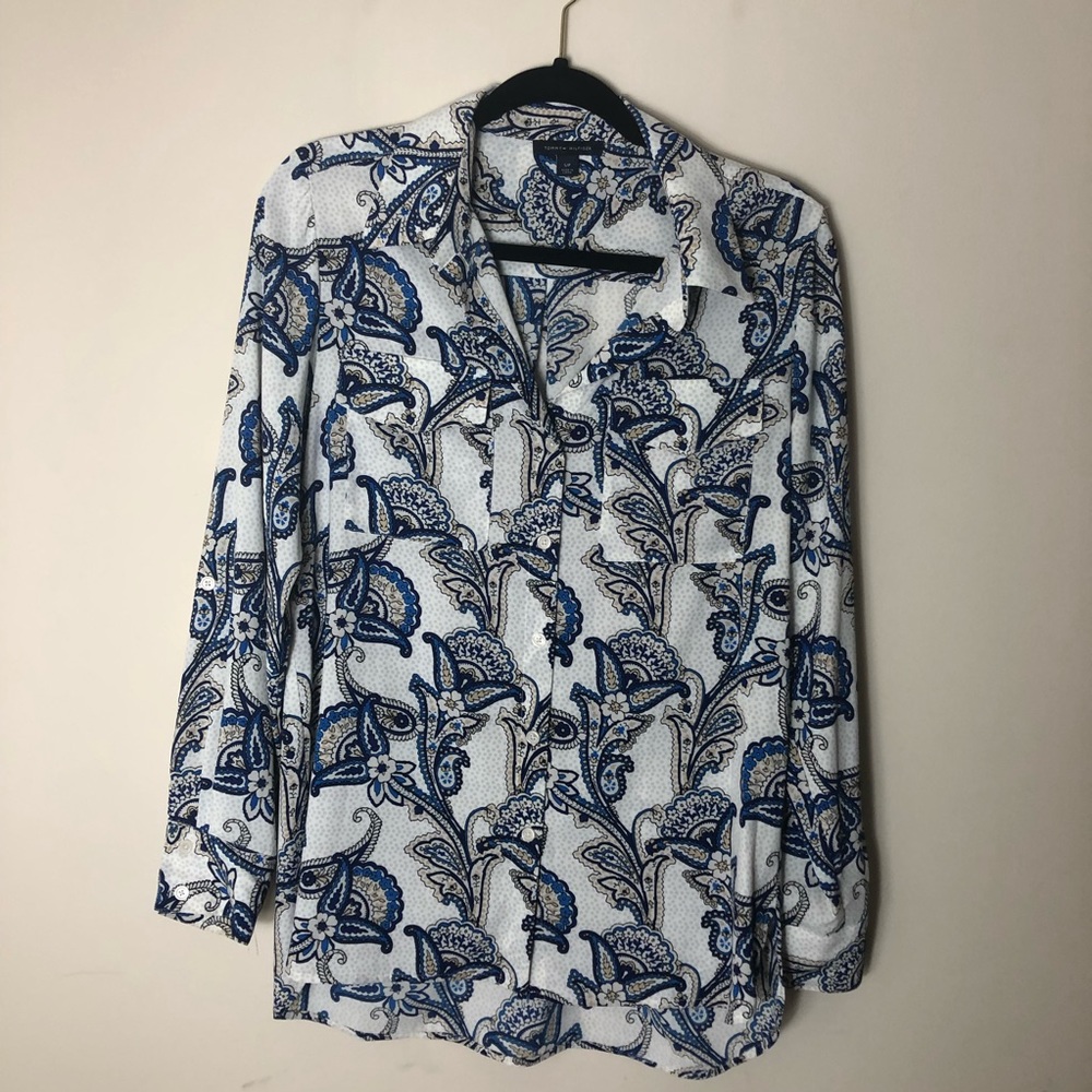 Tommy Hilfiger blue paisley button down blouse.